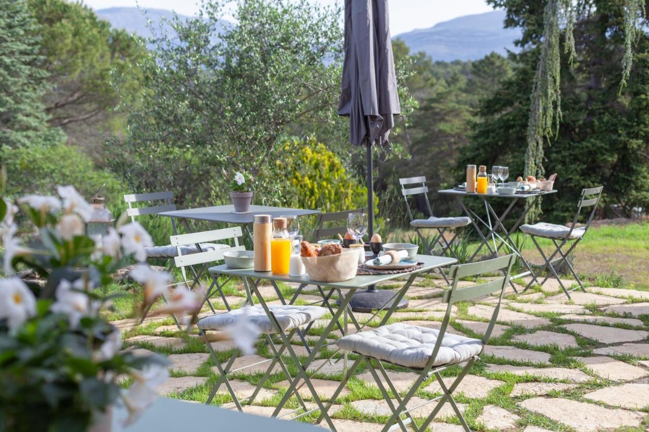 Domaine De La Xavoliere Hotel Saint-Cézaire-sur-Siagne Buitenkant foto