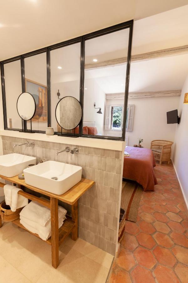 Domaine De La Xavoliere Hotel Saint-Cézaire-sur-Siagne Buitenkant foto